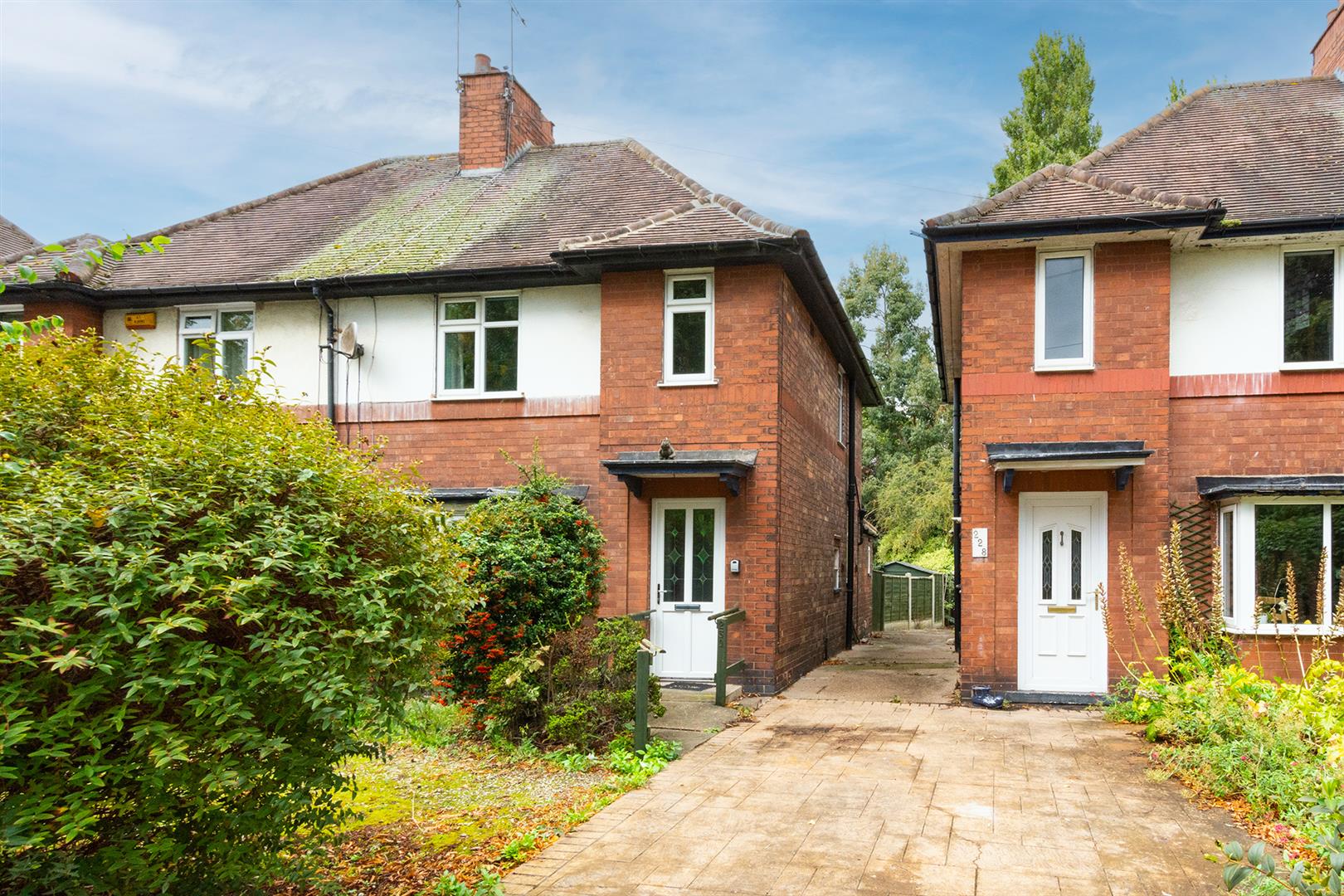 Bye Pass Road, Chilwell, Nottingham Robert Ellis Estate Agents